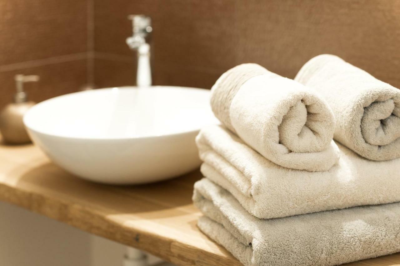 L'Attrap'Reves : Le Confort Hotelier, La Convivialite En Plus Ergersheim Exterior photo